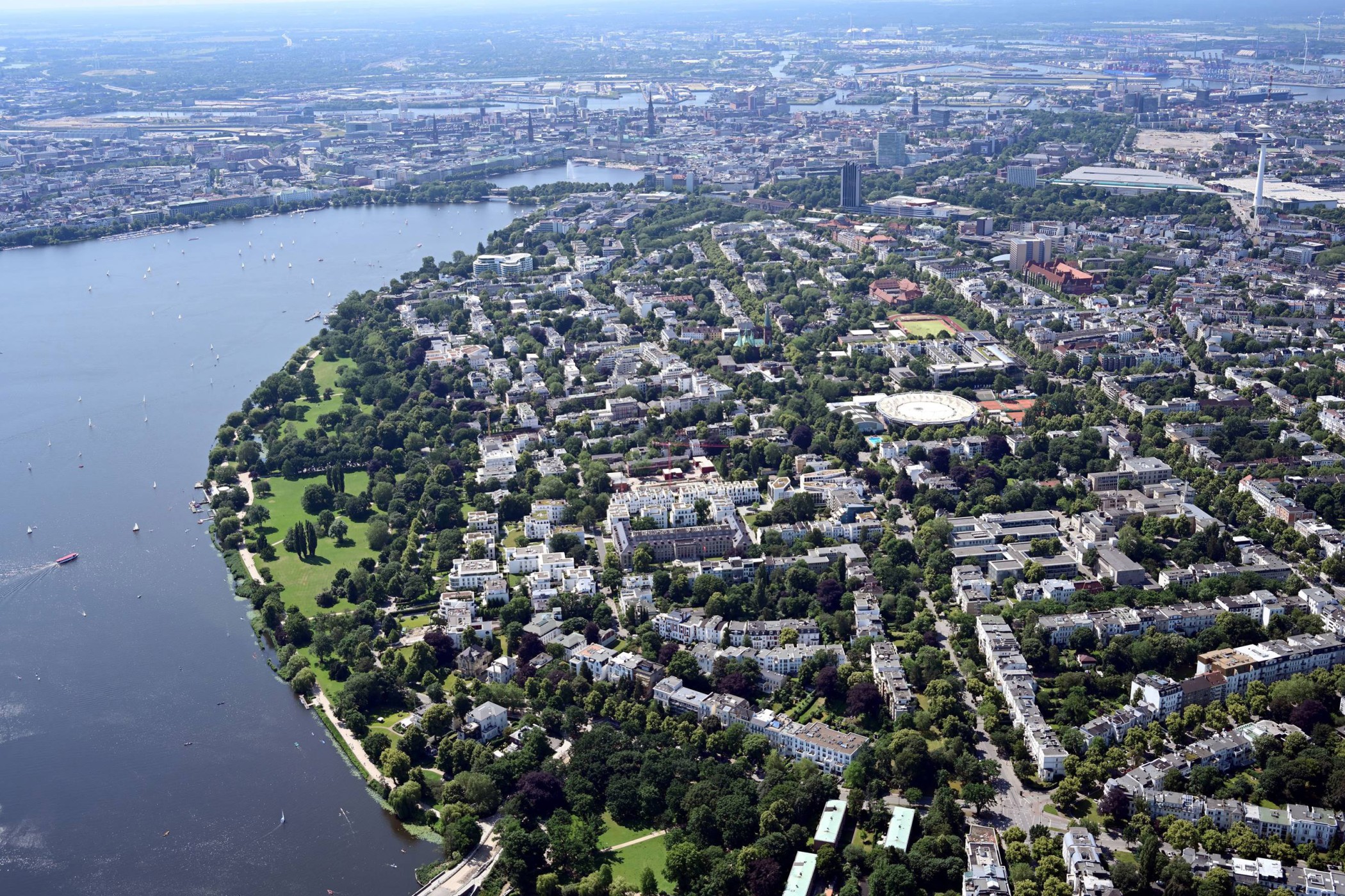 Luftbild auf Hamburg Harvestehude mit den Sophienterrassen
